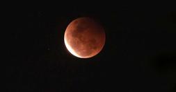 How To Watch This Weekend’s Total Blood Moon Eclipse