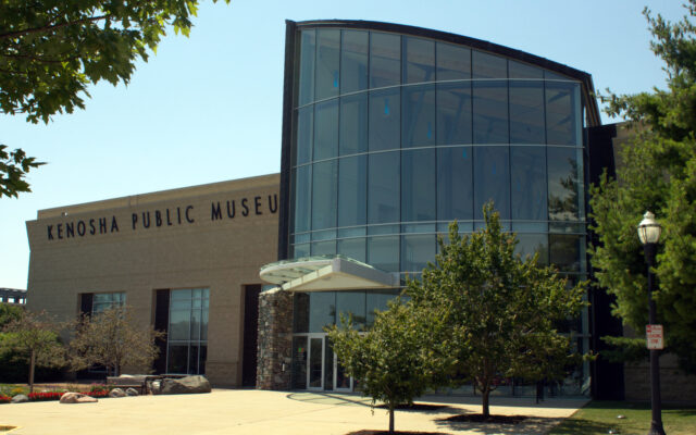 WLIP Mornings Podcast-Museum Fun w/Peggy G