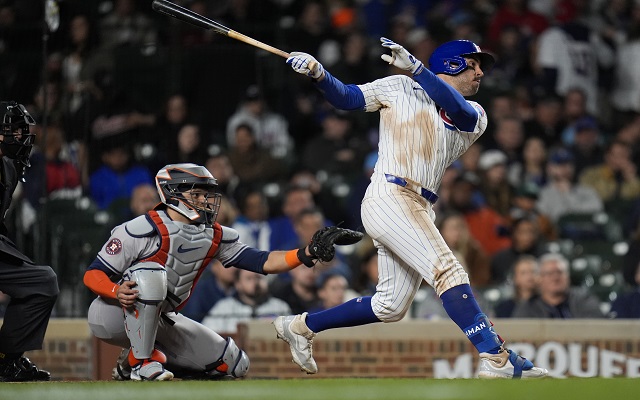 Tauchman homers twice as Cubs win 7-2, drop Astros 10 games under .500 for first time since 2016